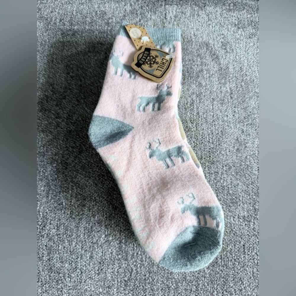 NWT GAA HUU 3-pk kids thermal insulated socks